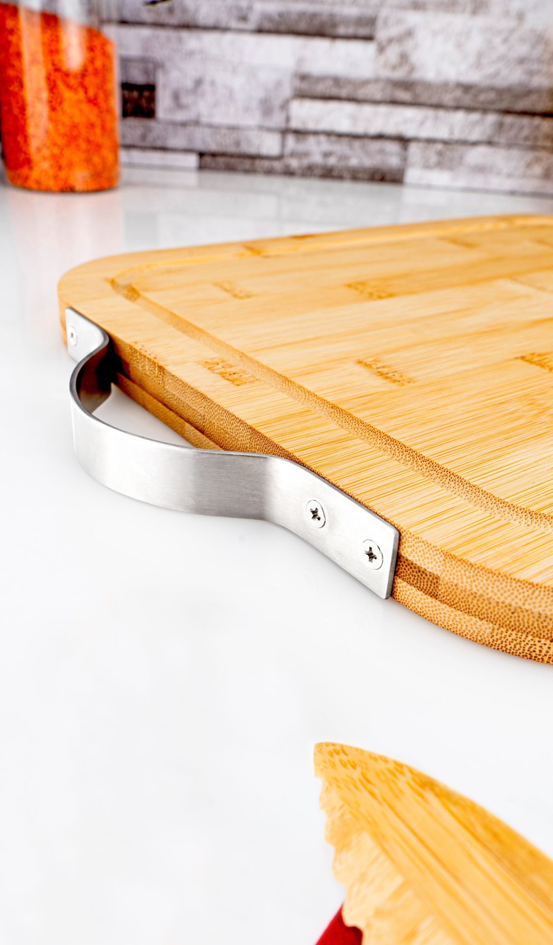 Zoe  Çelik Kulplu Kesme Tahtası