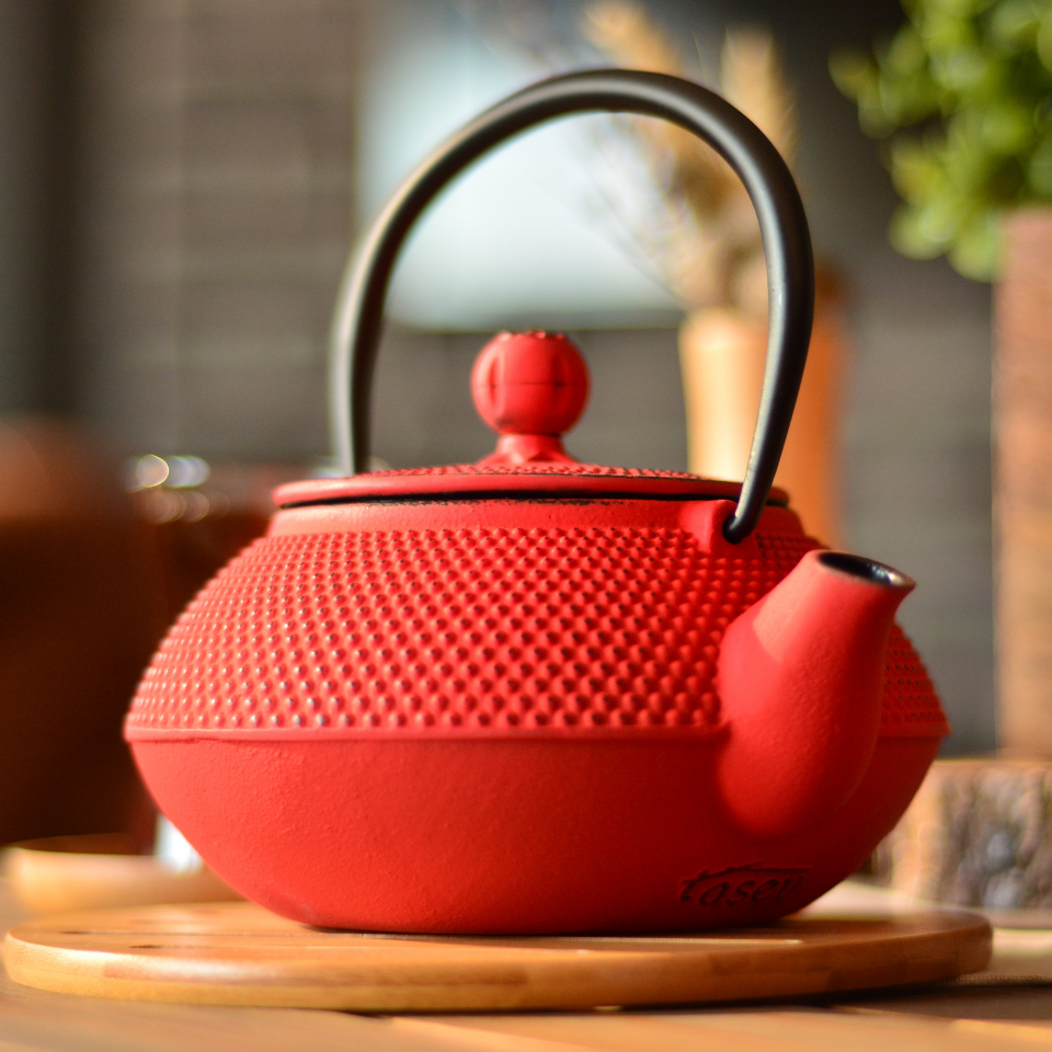 Linden - Sümbül Döküm Demlik 750 ml Kırmızı